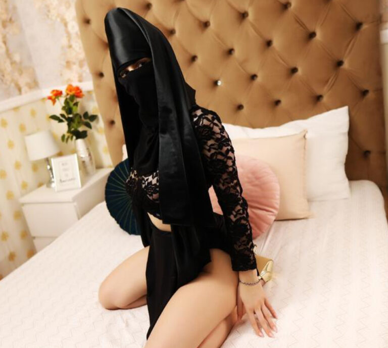 A muslim webcam model on Imlive