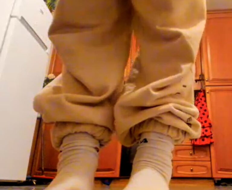 “Faceless” cam models are frauds!